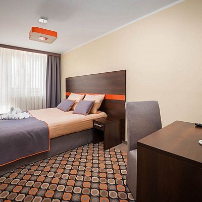 Studio-Apartment Orange