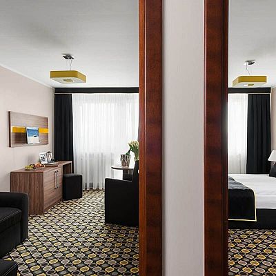 Studio-Apartment Yellow