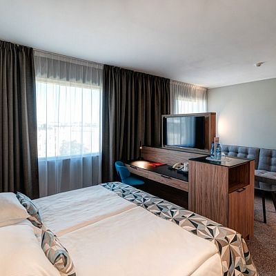 STUDIO PLUS-Zimmer